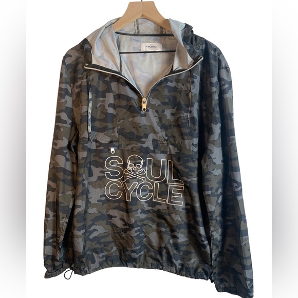 Soul Cycle  Windbreaker Anorak Hooded Packable Camo Jacket Size M - Picture 2 of 9